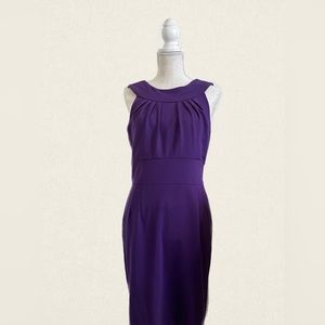 Banana Republic Sheath Mini  Dress with Details on neckline V-back Purple Size 6